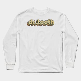 Dr. Teeth // Vintage Rainbow Typography Style // 70s Long Sleeve T-Shirt